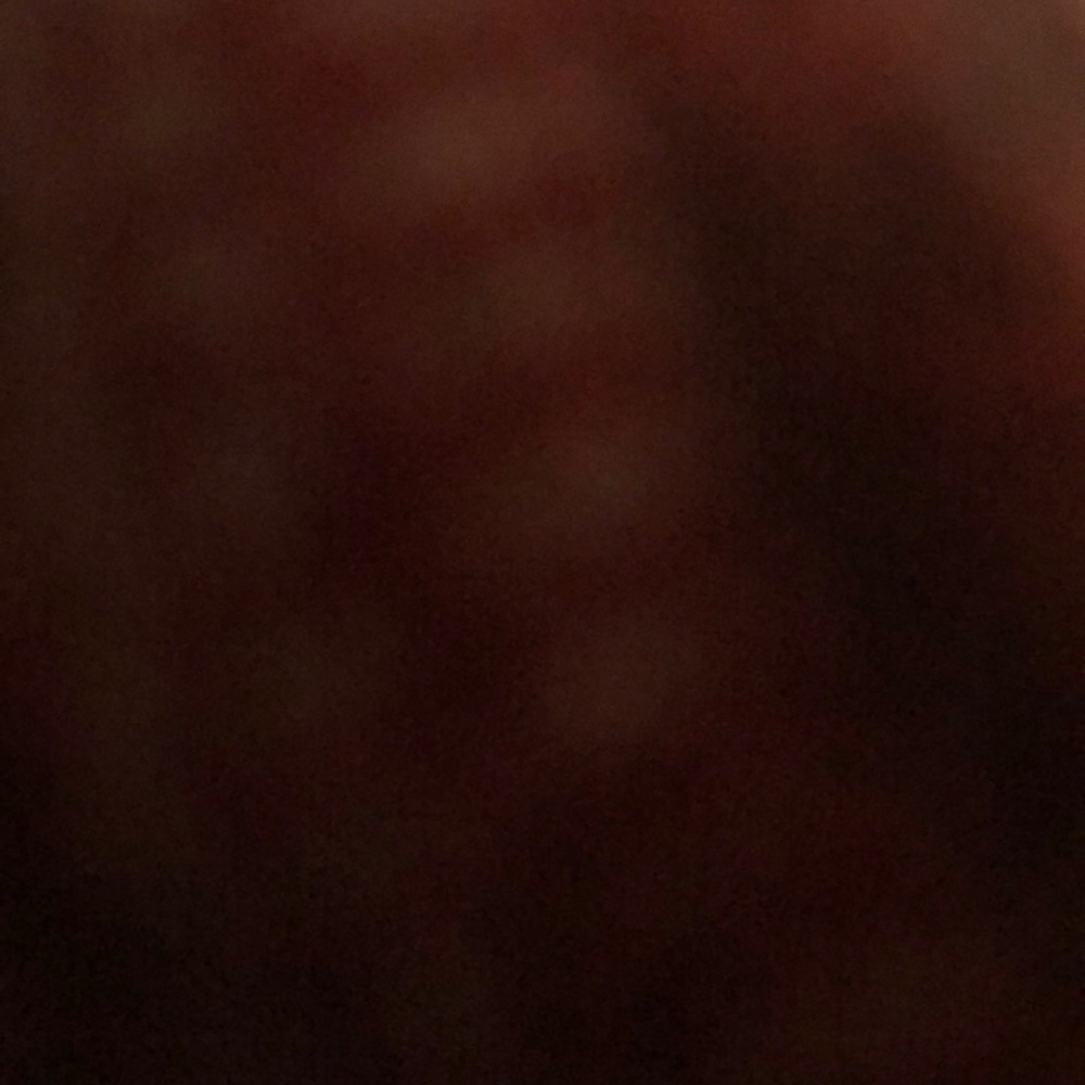 Meet your Posher, Nia